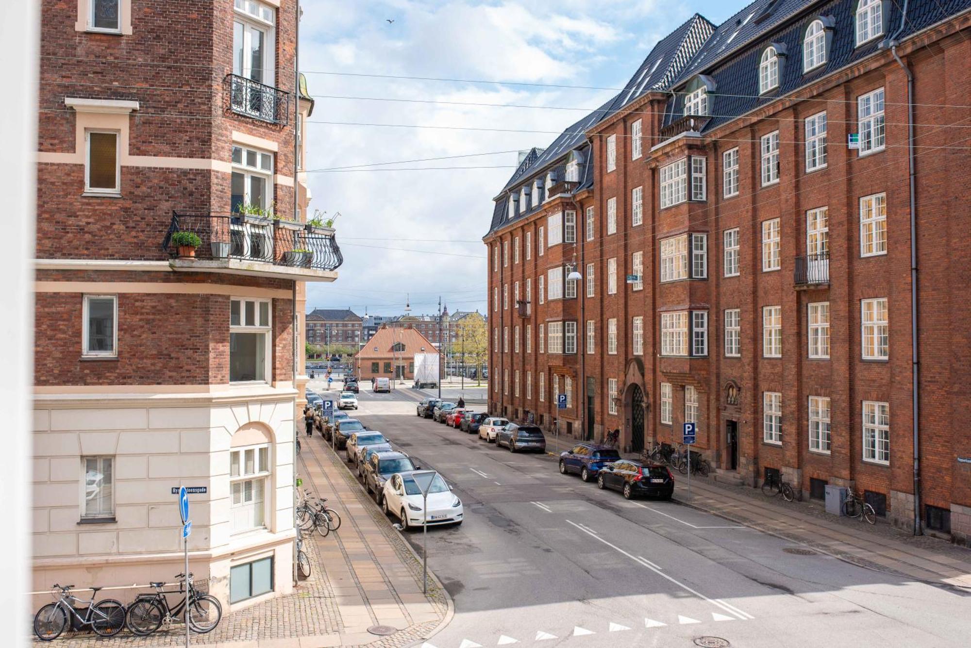 Large Apartment In Central Copenhagen By Tivoli Gardens Copenhaga Exterior foto